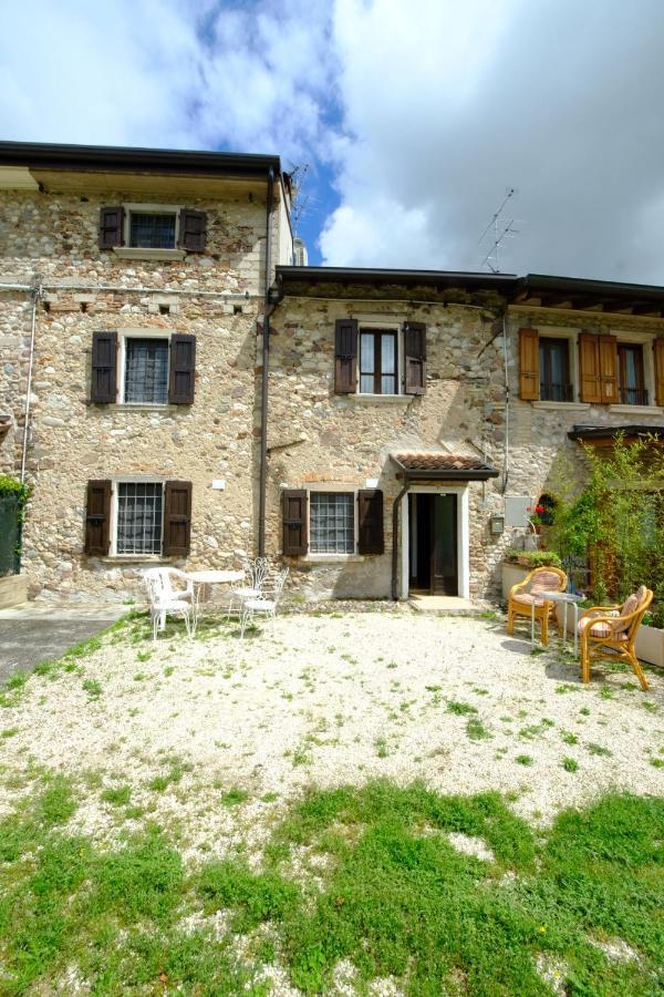 Dimora Dei Baccoli Villa Peschiera del Garda Exterior photo